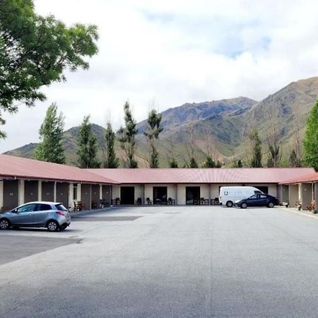 Sierra Motel And Apartments Omarama Eksteriør billede